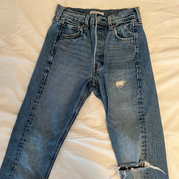 Levi’s High-waisted Skinny Jeans - Picture 4 of 5